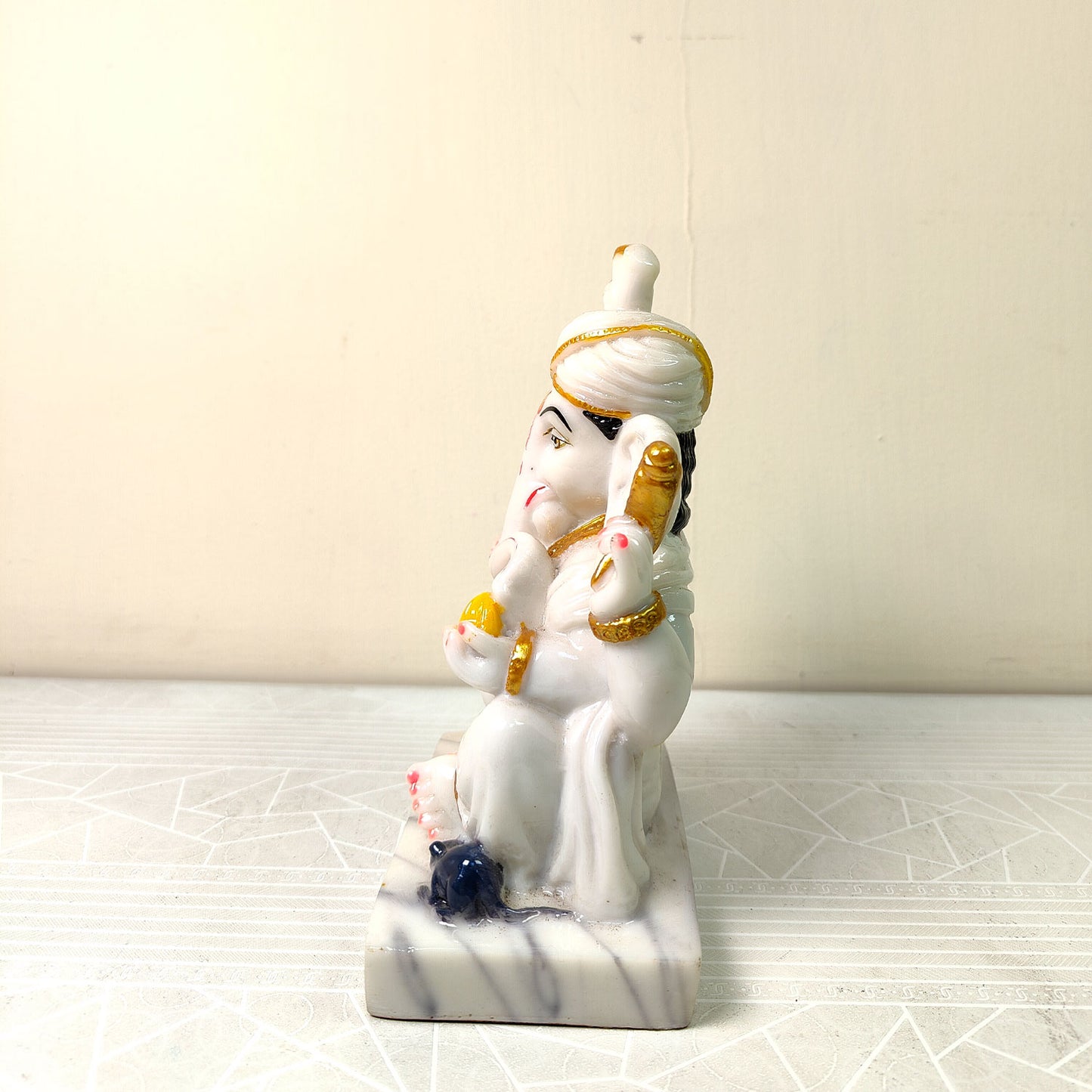 Divine Pagdi Ganesh Idol -Marble Dust