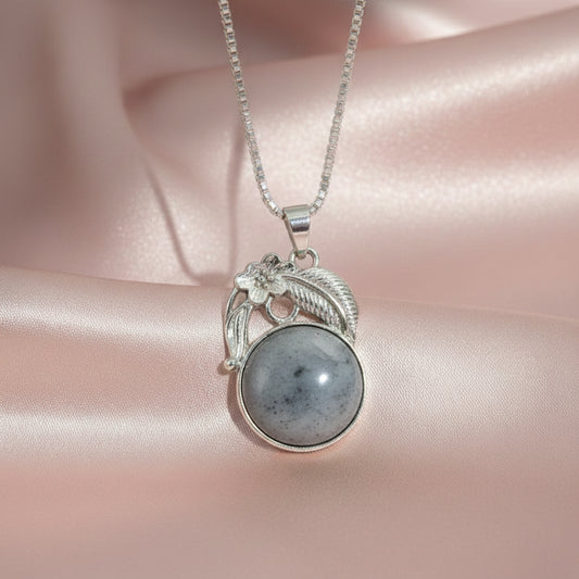 Labradorite Crystal Round Pendant