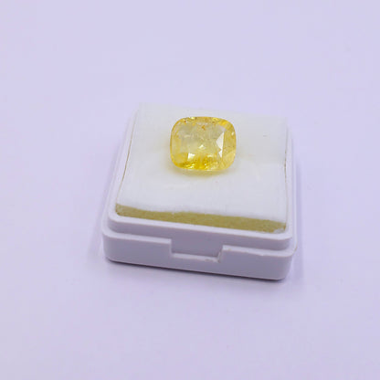Pukhraj (Yellow Sapphire) 4.50 Cts