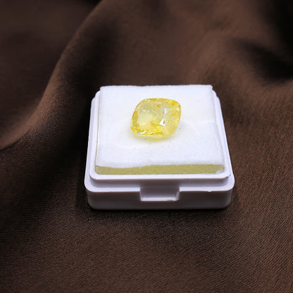 Pukhraj (Yellow Sapphire) 4.50 Cts
