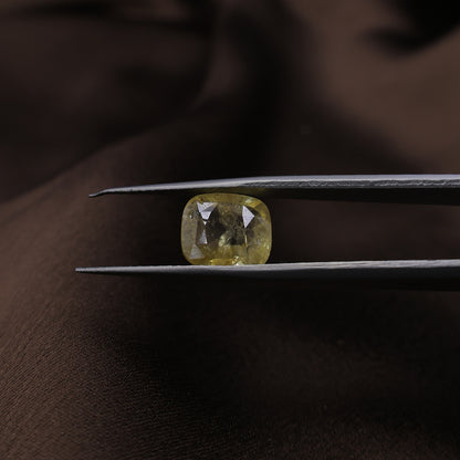 Pukhraj (Yellow Sapphire) 4.50 Cts
