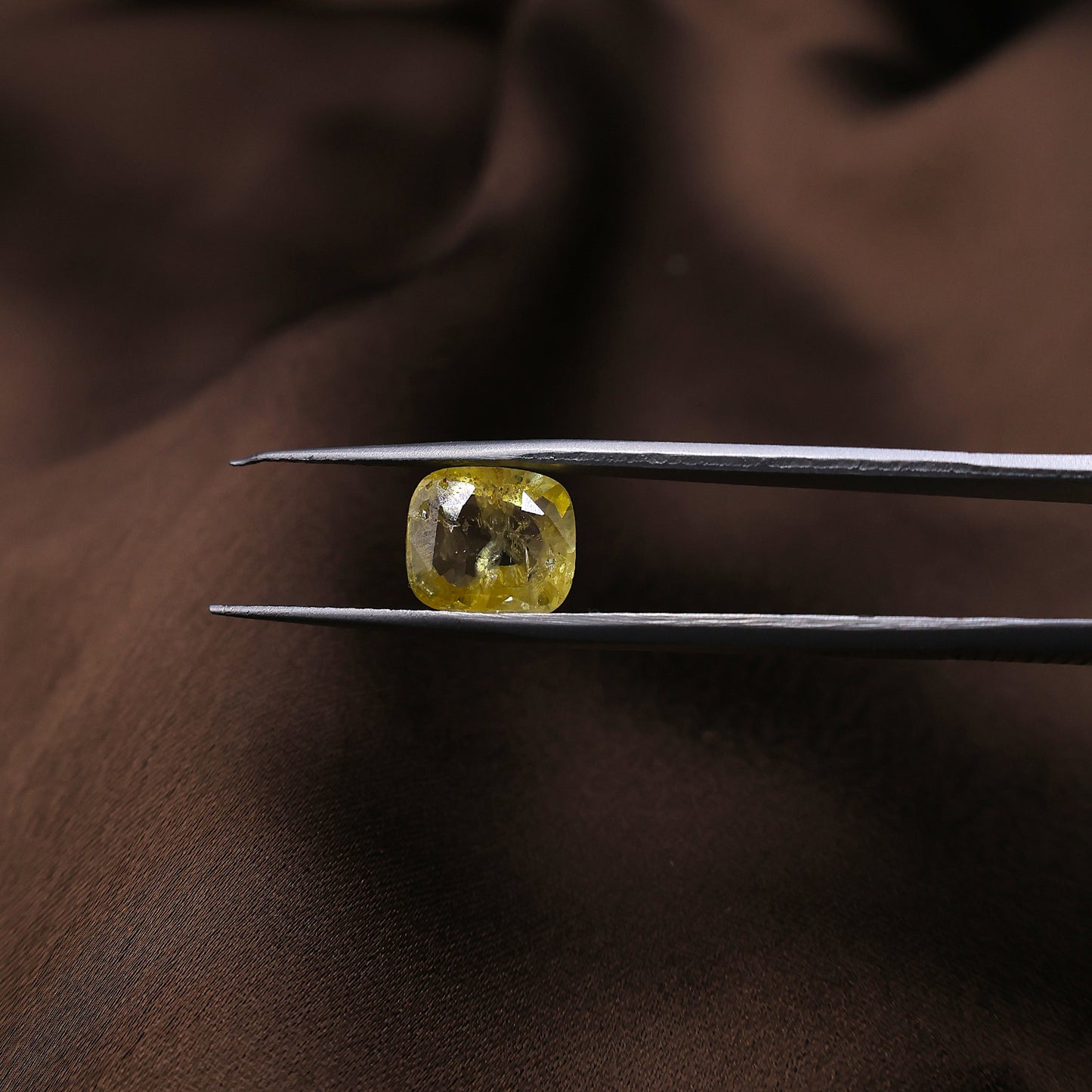 Pukhraj (Yellow Sapphire) 4.50 Cts