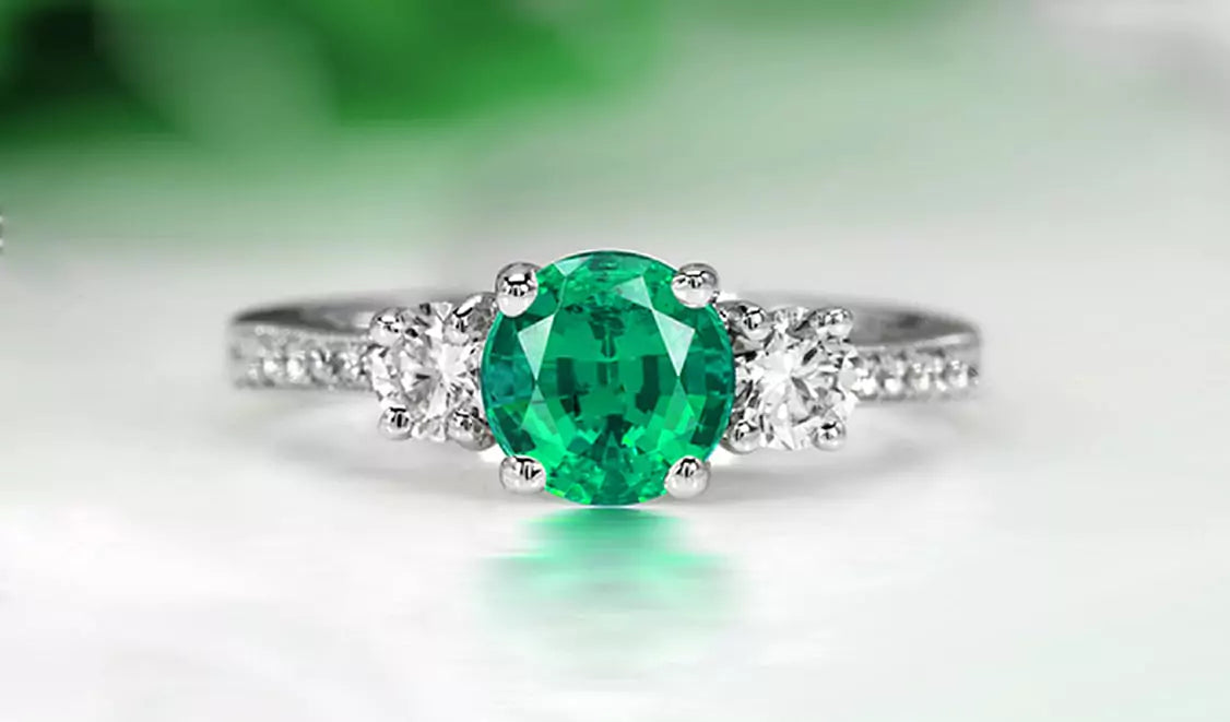 Emerald (Panna) Gemstone